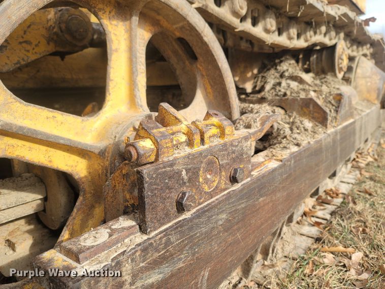 image for item MH9586 Allis-Chalmers 6G  track loader