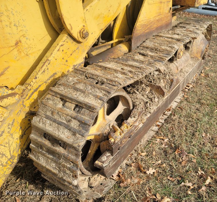 image for item MH9586 Allis-Chalmers 6G  track loader