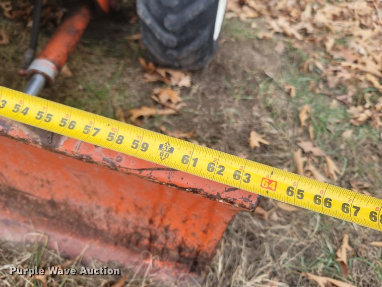 image for item MH9590 Ditch Witch V30  trencher