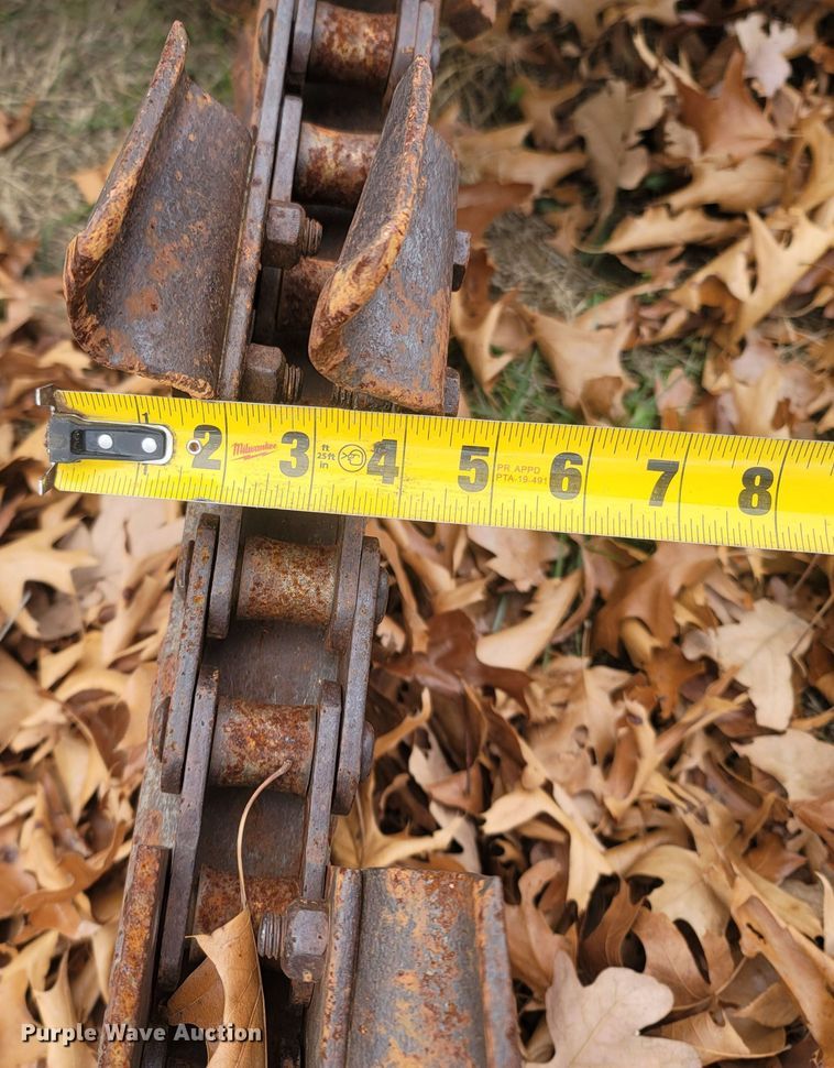 image for item MH9590 Ditch Witch V30  trencher