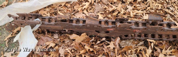 image for item MH9590 Ditch Witch V30  trencher