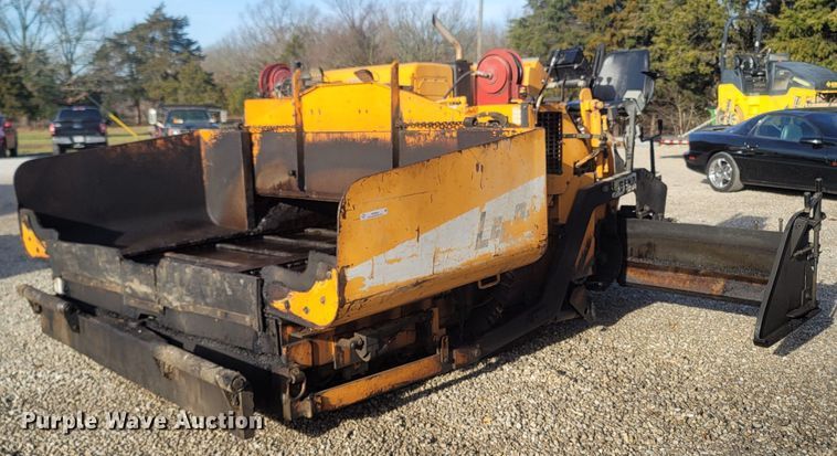 image for item MH9604 2006 LeeBoy 8515R  paver