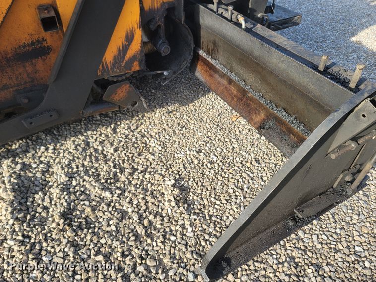 image for item MH9604 2006 LeeBoy 8515R  paver