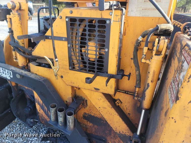 image for item MH9604 2006 LeeBoy 8515R  paver