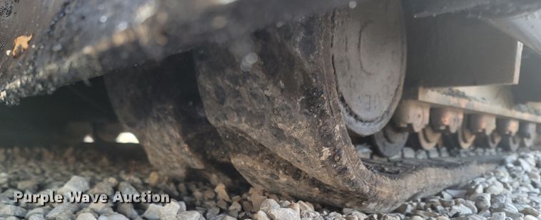 image for item MH9604 2006 LeeBoy 8515R  paver