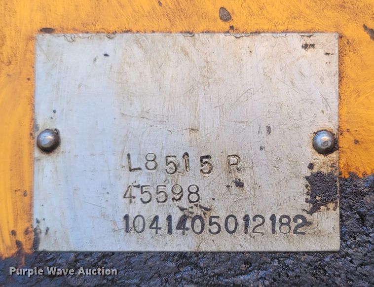 image for item MH9604 2006 LeeBoy 8515R  paver