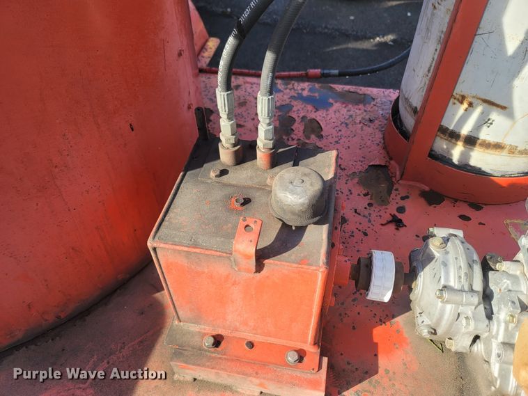 image for item MH9605 2012 Crafco EZ-Pour 50  melter applicator