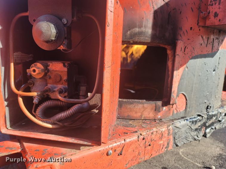 image for item MH9605 2012 Crafco EZ-Pour 50  melter applicator