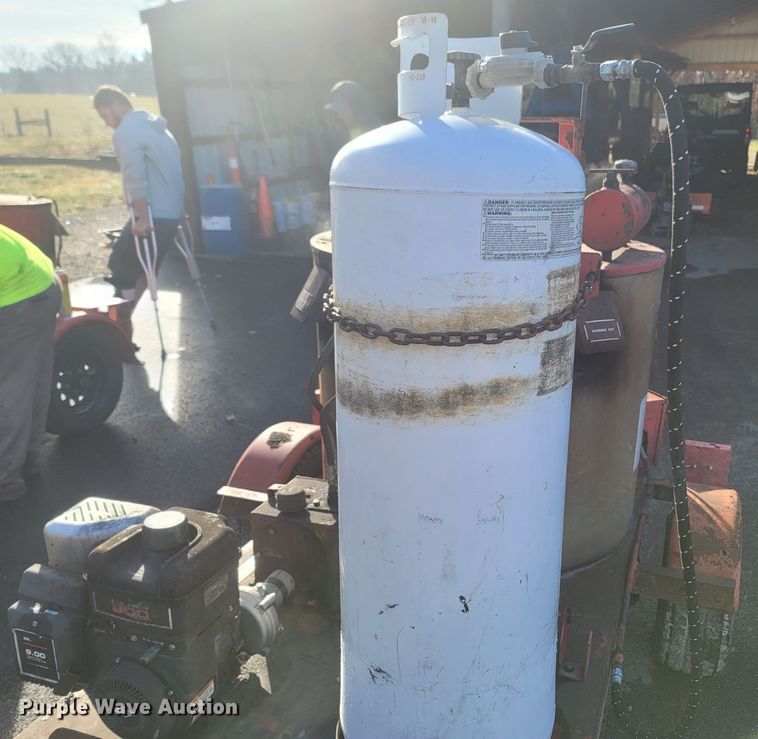 image for item MH9606 1996 Crafco EZ-Pour  melter applicator