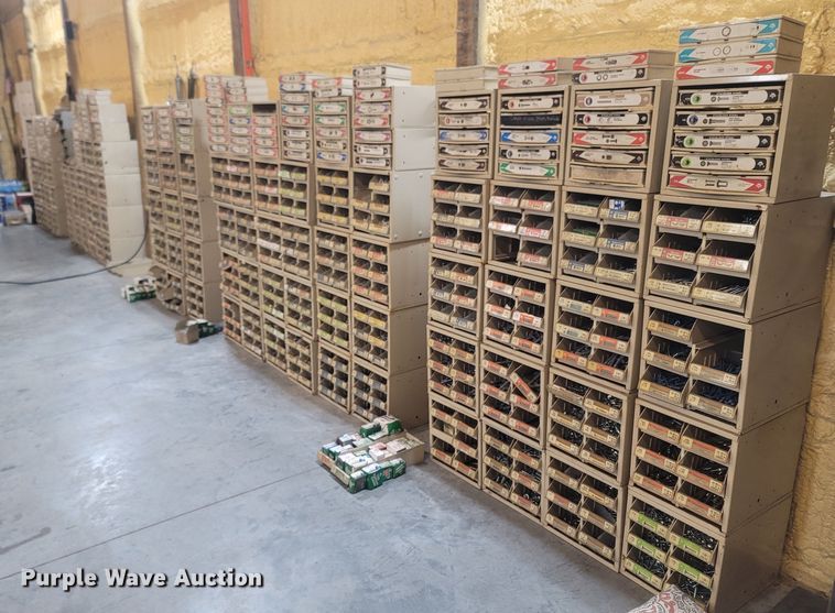 image for item MH9607 Hardware