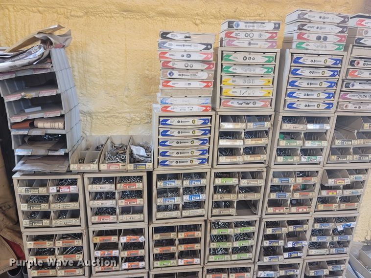 image for item MH9607 Hardware