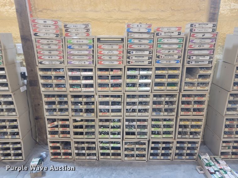 image for item MH9607 Hardware