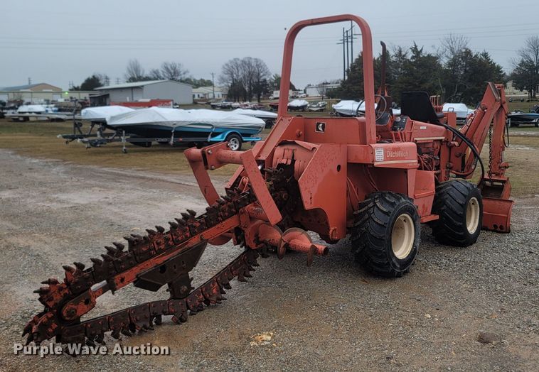image for item MH9614 1981 Ditch Witch 4010DD  trencher