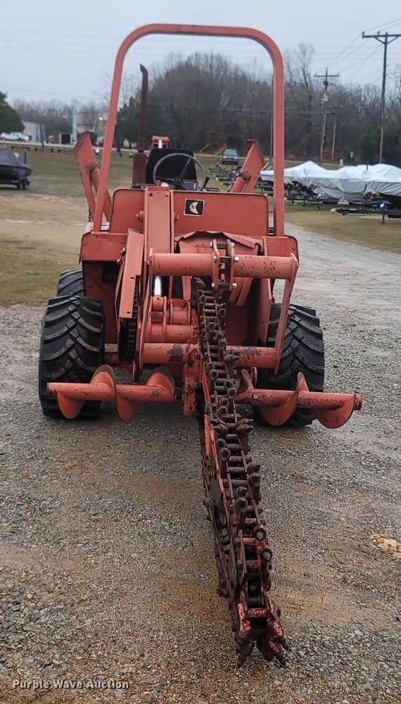 image for item MH9614 1981 Ditch Witch 4010DD  trencher