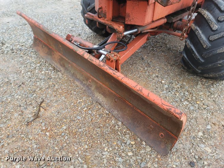 image for item MH9614 1981 Ditch Witch 4010DD  trencher