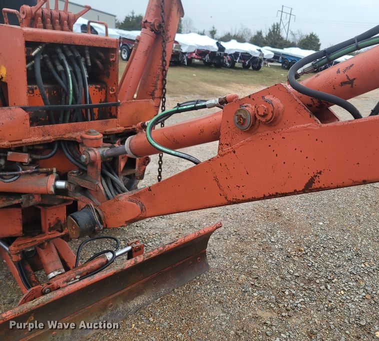 image for item MH9614 1981 Ditch Witch 4010DD  trencher