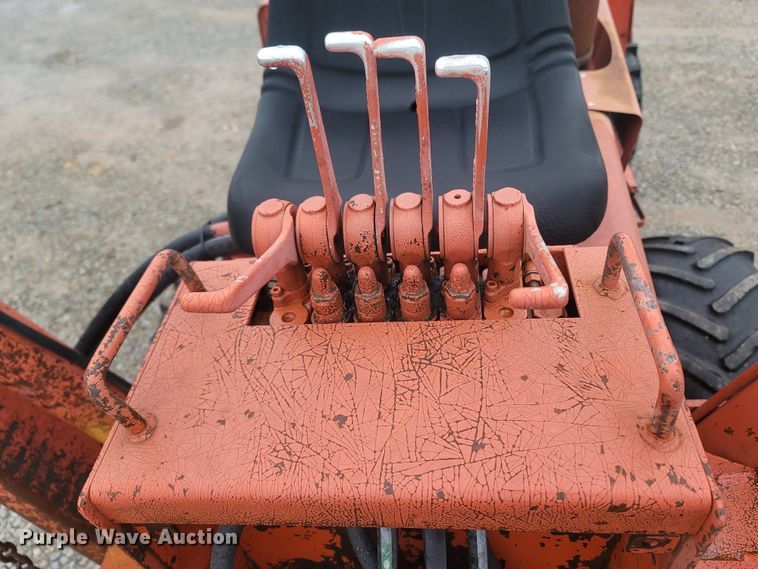 image for item MH9614 1981 Ditch Witch 4010DD  trencher