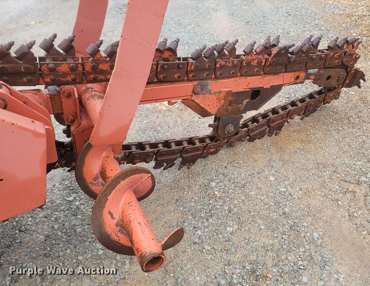 image for item MH9614 1981 Ditch Witch 4010DD  trencher