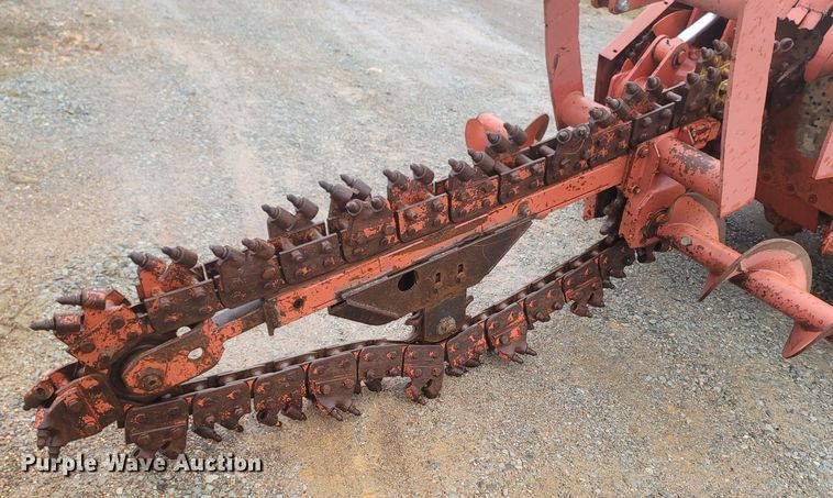 image for item MH9614 1981 Ditch Witch 4010DD  trencher