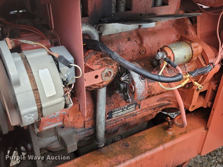 image for item MH9614 1981 Ditch Witch 4010DD  trencher