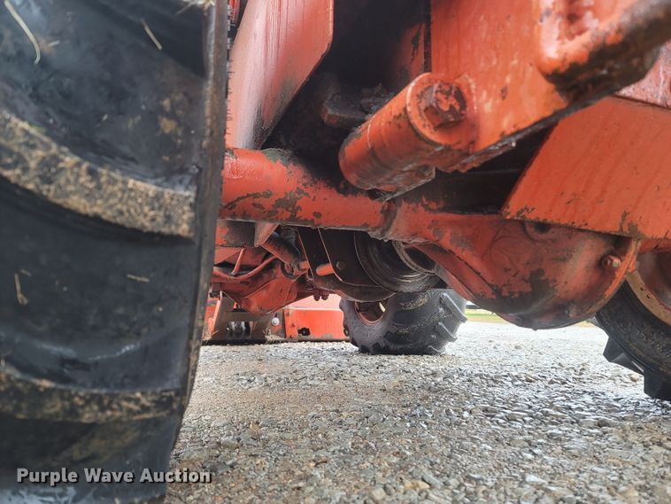 image for item MH9614 1981 Ditch Witch 4010DD  trencher