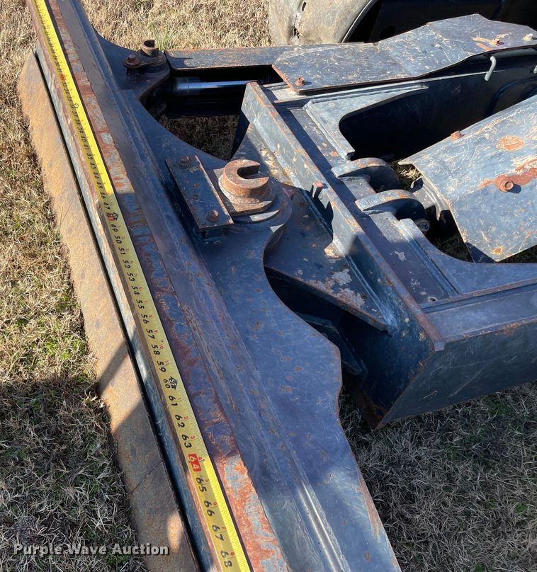 image for item MI9589 2014 Kubota KX080-4  mini excavator