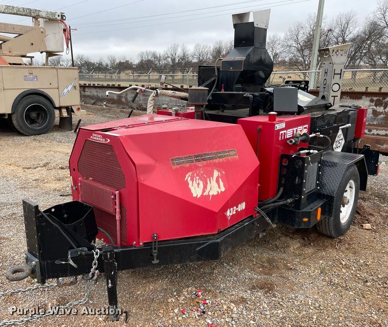 image for item MI9591 2010 Metro 165  crack sealer