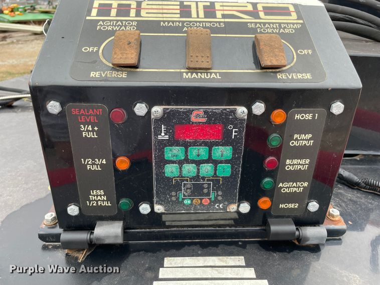 image for item MI9591 2010 Metro 165  crack sealer