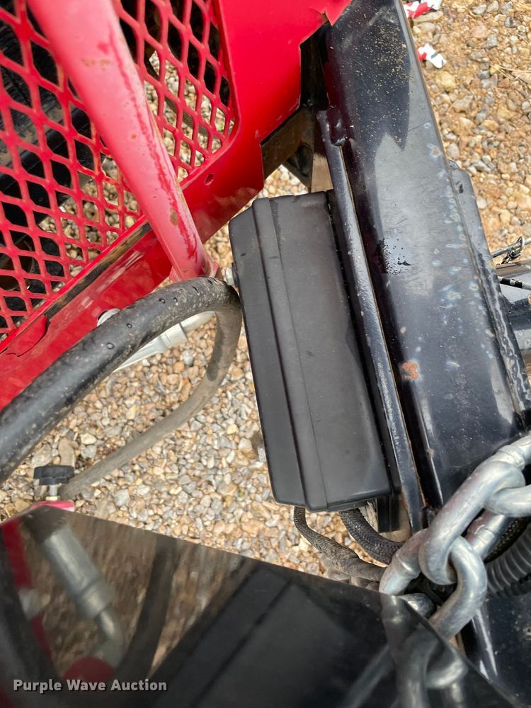 image for item MI9591 2010 Metro 165  crack sealer