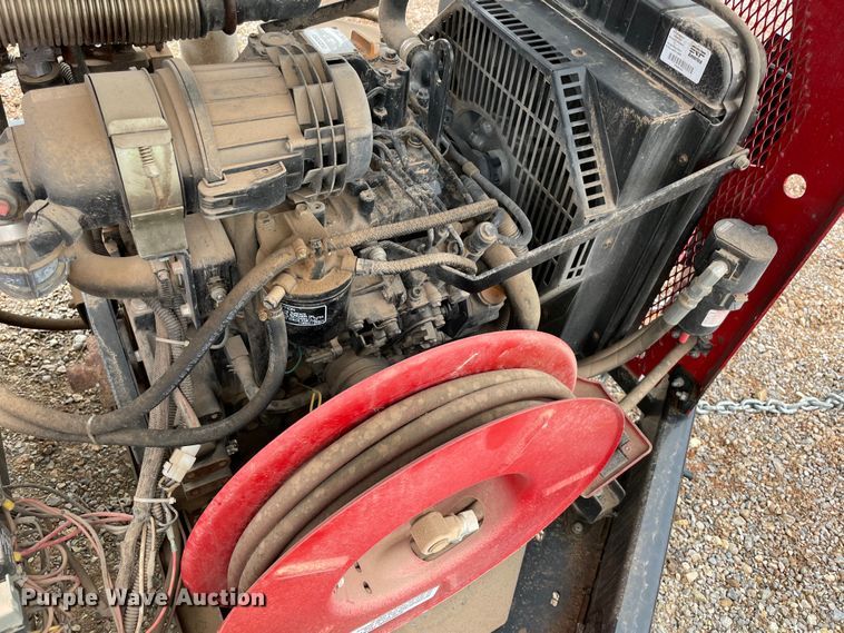 image for item MI9591 2010 Metro 165  crack sealer