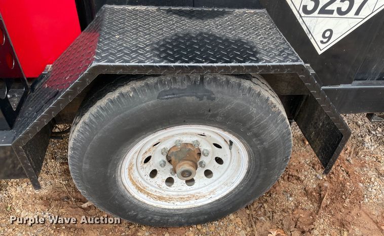 image for item MI9591 2010 Metro 165  crack sealer