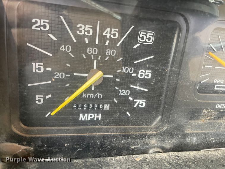 image for item MI9593 1989 Ford F600  bucket truck