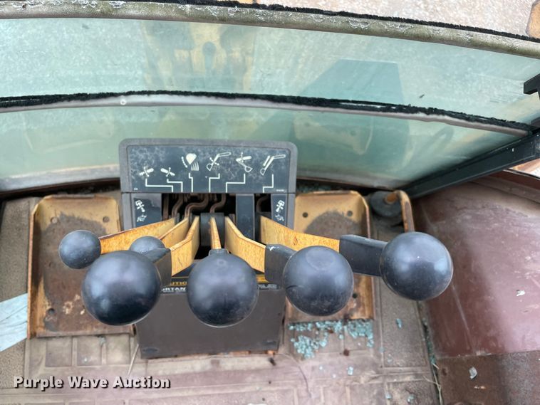 image for item MI9594 1988 Case 580K  backhoe