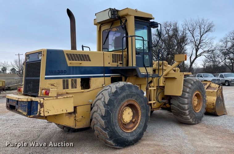 image for item MI9597 1993 Komatsu WA380-1  wheel loader
