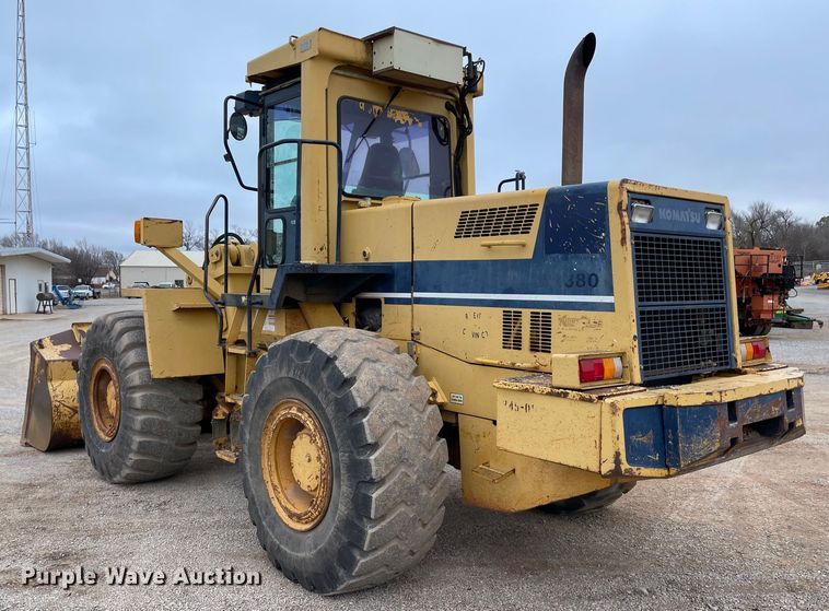 image for item MI9597 1993 Komatsu WA380-1  wheel loader