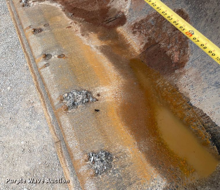 image for item MI9597 1993 Komatsu WA380-1  wheel loader