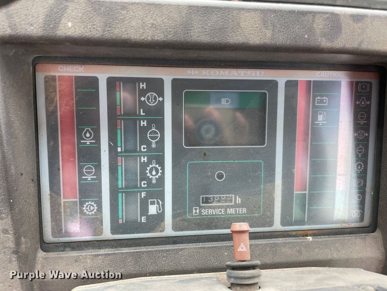 image for item MI9597 1993 Komatsu WA380-1  wheel loader