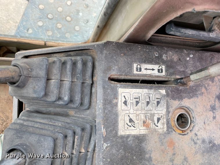 image for item MI9597 1993 Komatsu WA380-1  wheel loader