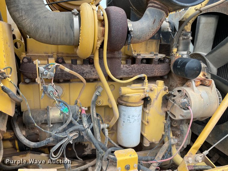 image for item MI9597 1993 Komatsu WA380-1  wheel loader