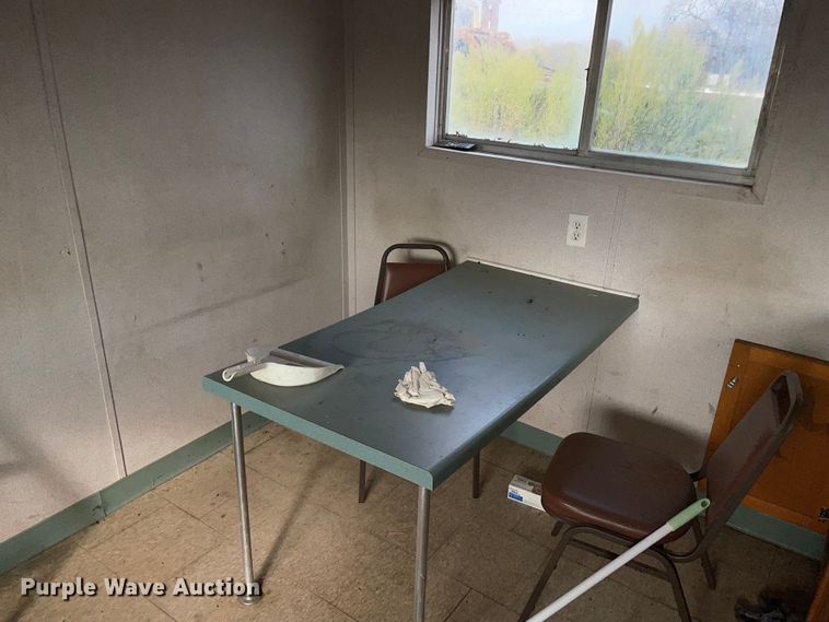 image for item MI9627 Oilfield doghouse