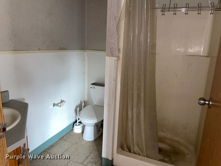 image for item MI9627 Oilfield doghouse