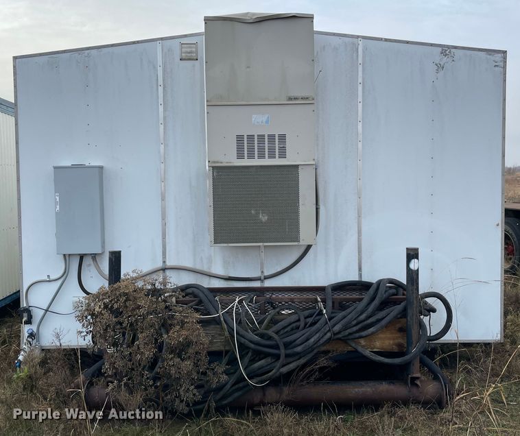 image for item MI9629 Oilfield doghouse