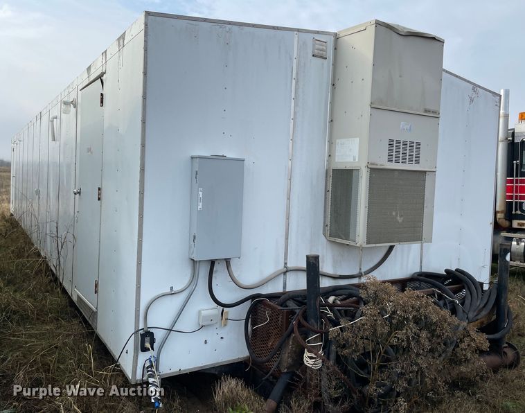 image for item MI9629 Oilfield doghouse