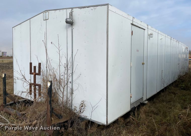 image for item MI9629 Oilfield doghouse