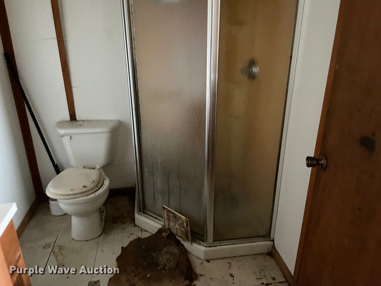 image for item MI9629 Oilfield doghouse