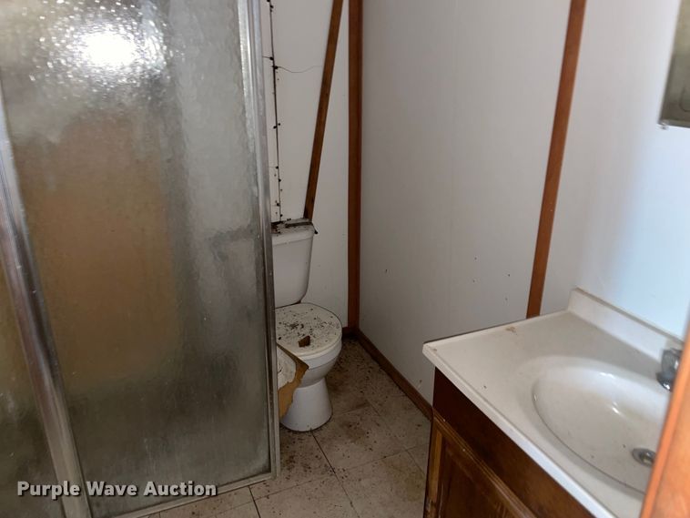 image for item MI9629 Oilfield doghouse