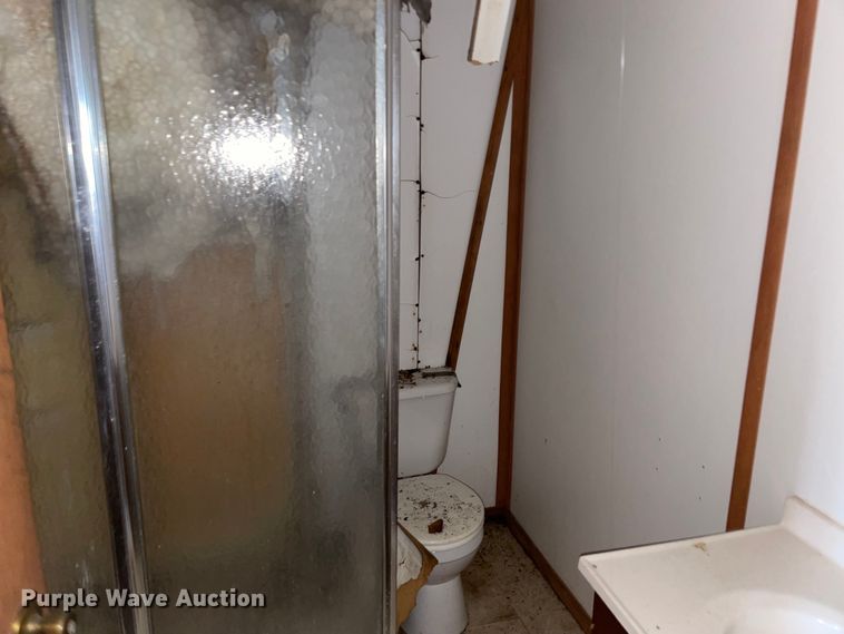 image for item MI9629 Oilfield doghouse