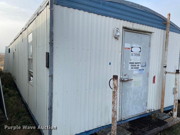 image for item MI9630 Oilfield doghouse