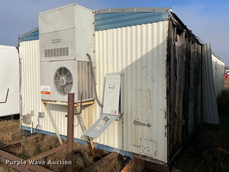 image for item MI9630 Oilfield doghouse