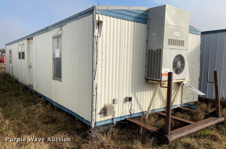 image for item MI9630 Oilfield doghouse